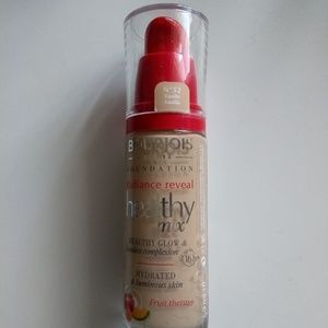 NEW Bourjois Radiance Reveal 52 - Vanilla